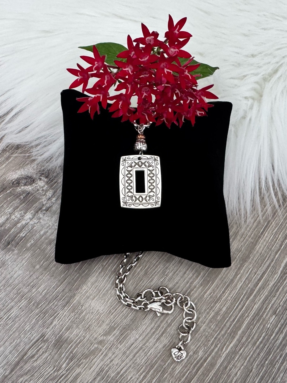 💕BRIGHTON  Retired Open Rectangle Copper Beaded Pendant Necklace